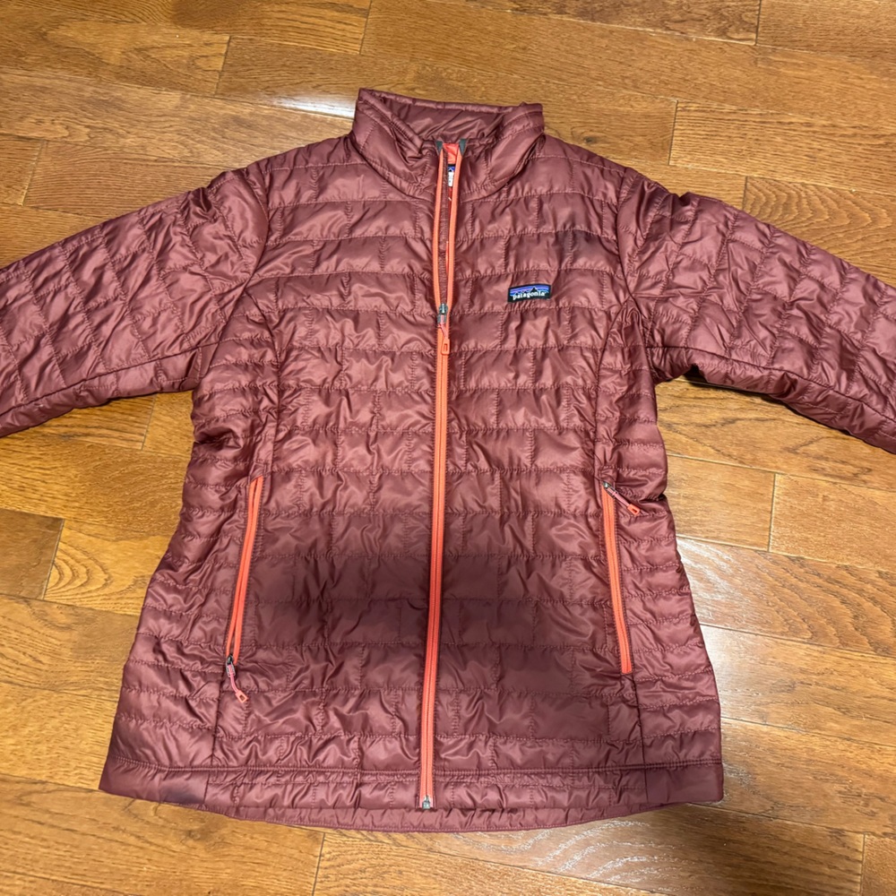 Patagonia women’s nanopuff puffer jacket xl red